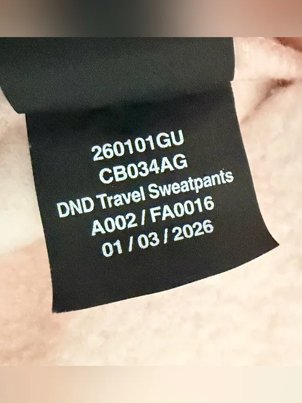 COMFRT Travel Airport Sweatpants size Medium Pink - Image 10