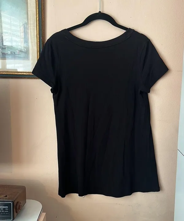 Basic Black Top - Image 2