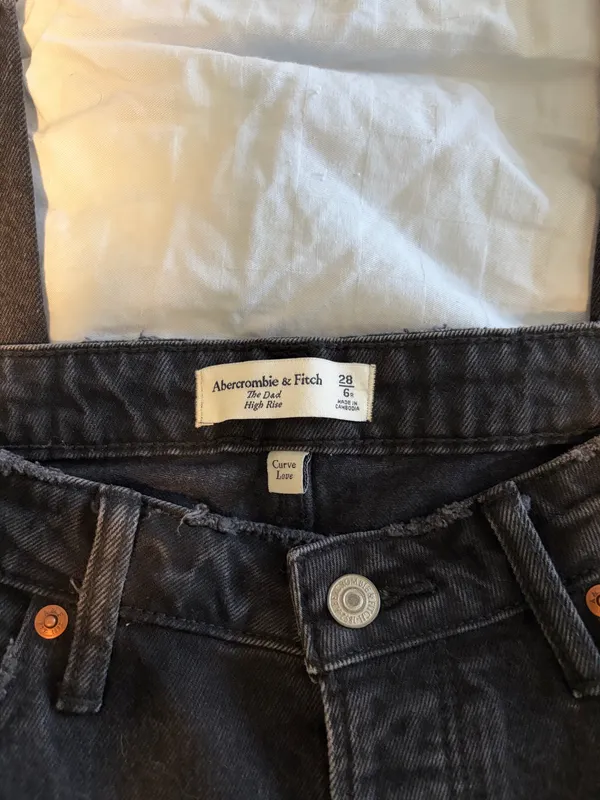 Abercrombie High-Rise Jeans The Dad Curve Love - Image 3