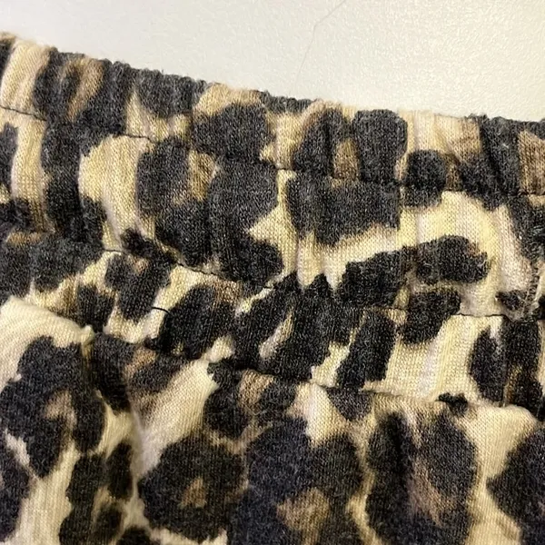 Prómesa Animal Print Lounge Shorts with Elastic Waistband and Pockets- Medium - Image 3