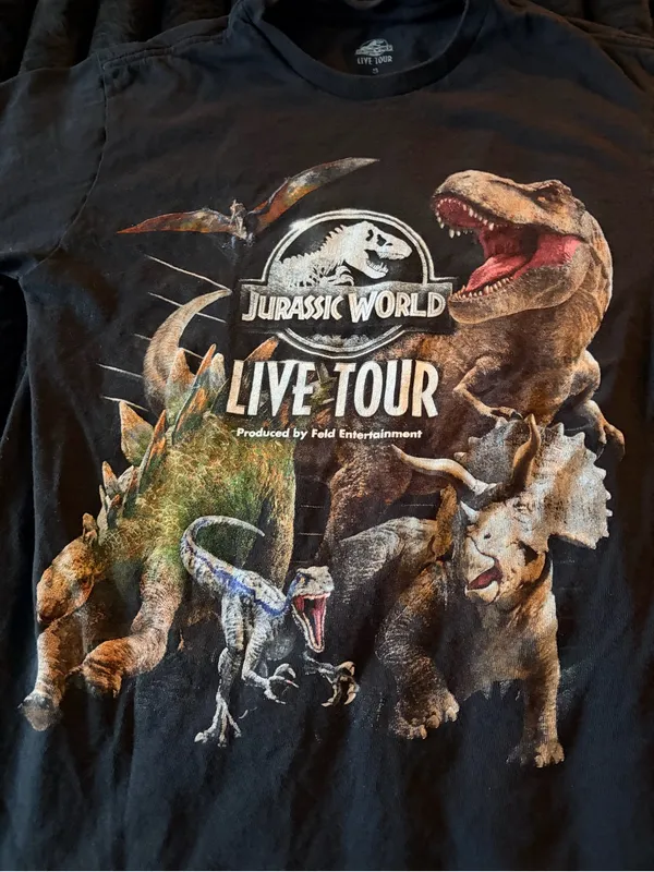 Live Tour Black Graphic Tee - Image 2