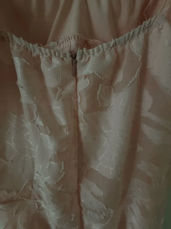 pink formal dress Size M - Image 3