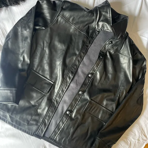 SheIn Black Faux Leather Jacket - Image 2