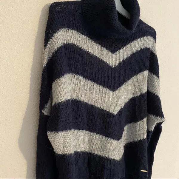 Abercrombie & Fitch Mohair‎ Blend Sweater - Image 5