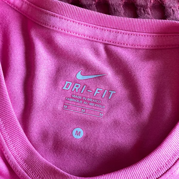 Nike Women’s Dri-FIT Long Sleeve Athletic Shirt Pink Crew Neck Size M - Image 6