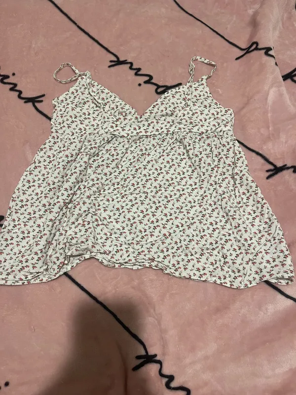 Brandy Melville Top - Image 3