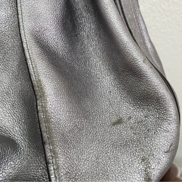 B. MAKOWSKY Metallic Silver Double Handle Shoulder Bag - Image 13