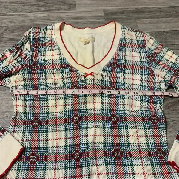 Vintage Victoria’s Secret Plaid PJ top; Medium - Image 3