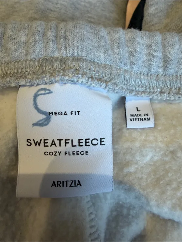 Aritzia Sweatfleece mega fit sweatpants - Image 5