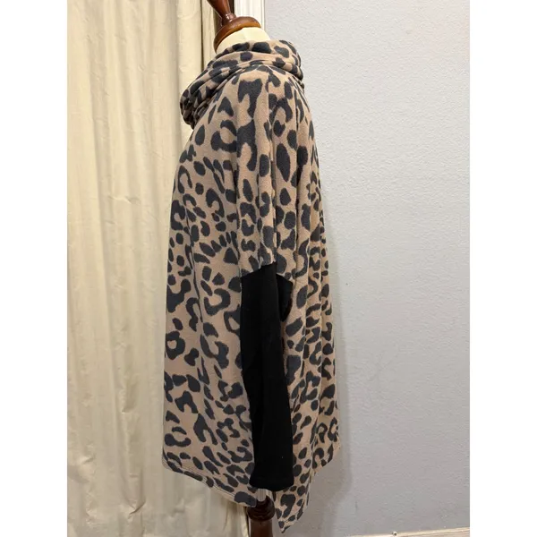Honeyme Curvy XL Tunic‎ Top Leopard Print Cowl Neck Black Colorblock Sleeve USA - Image 2