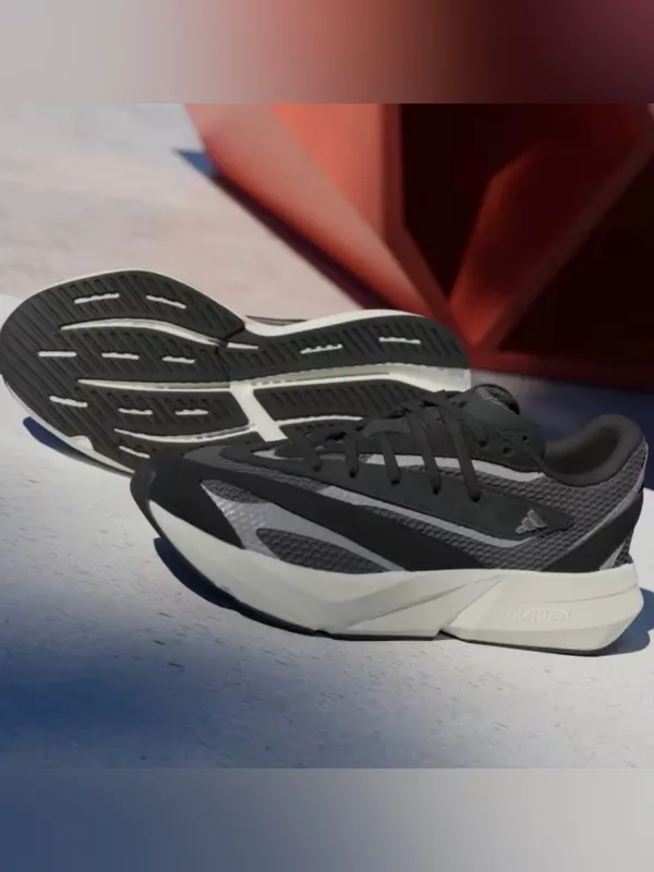 NEW adidas Lightblaze Running Inspired Shoe Women’s size 10 Black Silver Gray - Image 2