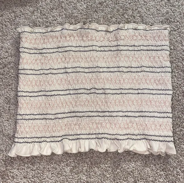 American Eagle Outfitters Smocked Tube Top - Image 2