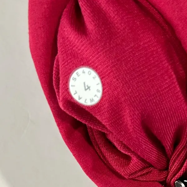 Lululemon Choose A Side Short‎ 3" - Reversible - Size 4. - Image 12