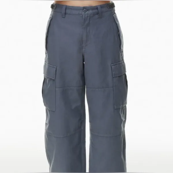 Aritzia TNA Supply Cargo Gray Cotton Pants Size‎ 8 - Image 2