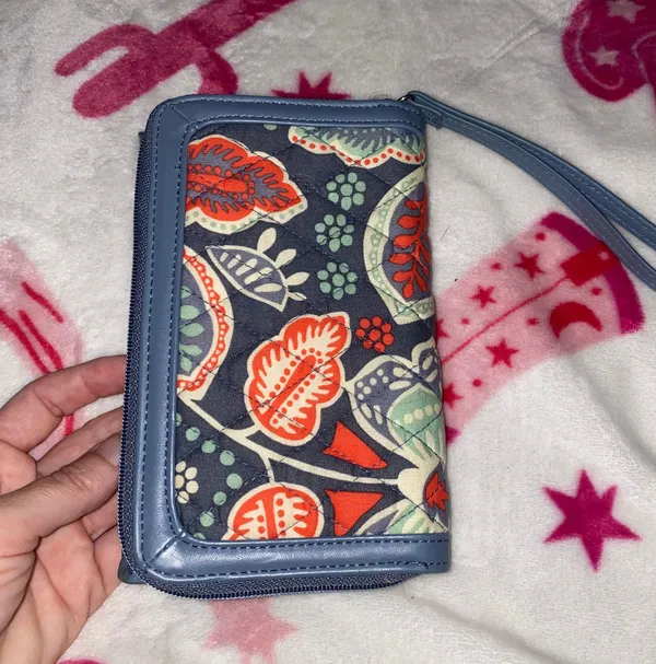 Vera Bradley Wallet - Image 5