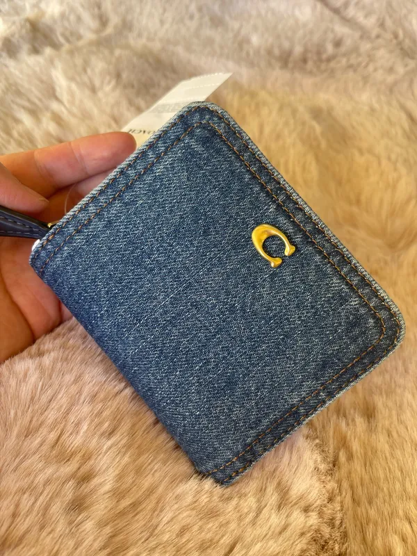 NWT Coach Essential Billfold Denim Wallet CAU96 Deep Blue - Image 8