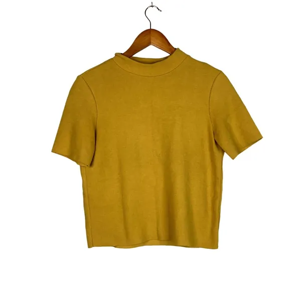 Zara Crop Ribbed Short Sleeve Mock Neck Raw Hem Crop Knit Top M Mustard Yellow - Image 8