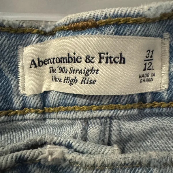 Abercrombie & Fitch The Slim Straight Ultra‎ High Rise Jeans Size 31/12 - Image 3