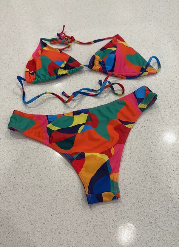Colorful bikini and cover up set - Image 3