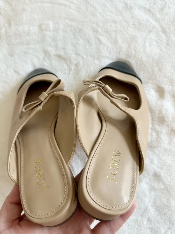 NEW J.Crew Cap Toe Bow Mules Nude/Black - Size: 6 - Image 4