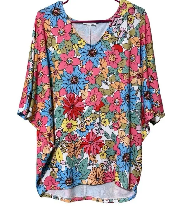 First Love Floral Multicolor Women's Top size medium v-neck stretchy springtime - Image 8