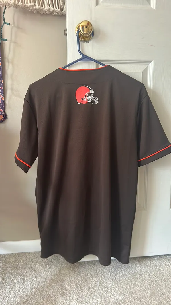 Cleveland NFL Browns Jersey - Image 4