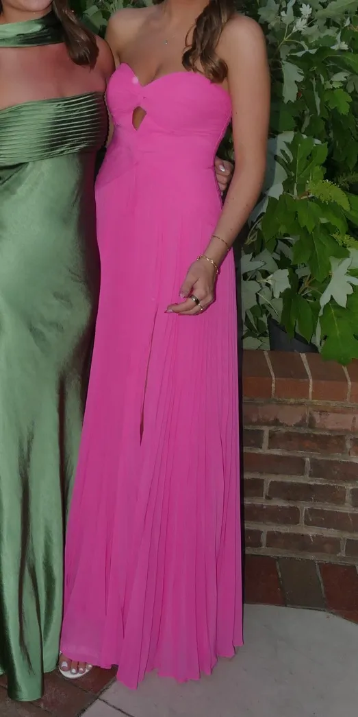 Hot pink strapless prom dress - Image 2