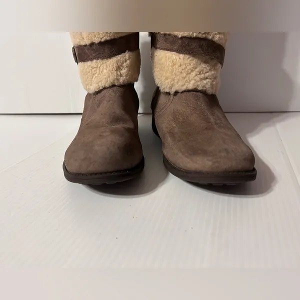 UGG SN 1006039 brown suede sheepskin-lined winter boots women size 8 - Image 5