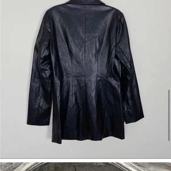 Line & Dot River Vegan Faux Leather Longline Blazer Jacket Size Small Black - Image 7