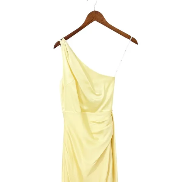 Lulus Signature Elegance Pale Yellow Satin One-Shoulder Maxi Dress size XS NWT - Image 7