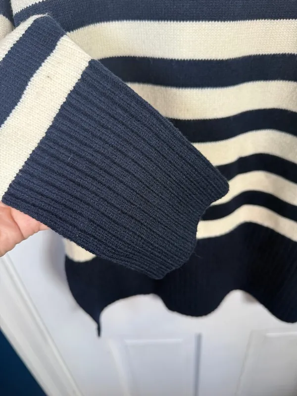 Industry Crew Navy White Stripe Long Sleeve Oversize Chunky Sweater W2368 Sz M - Image 3