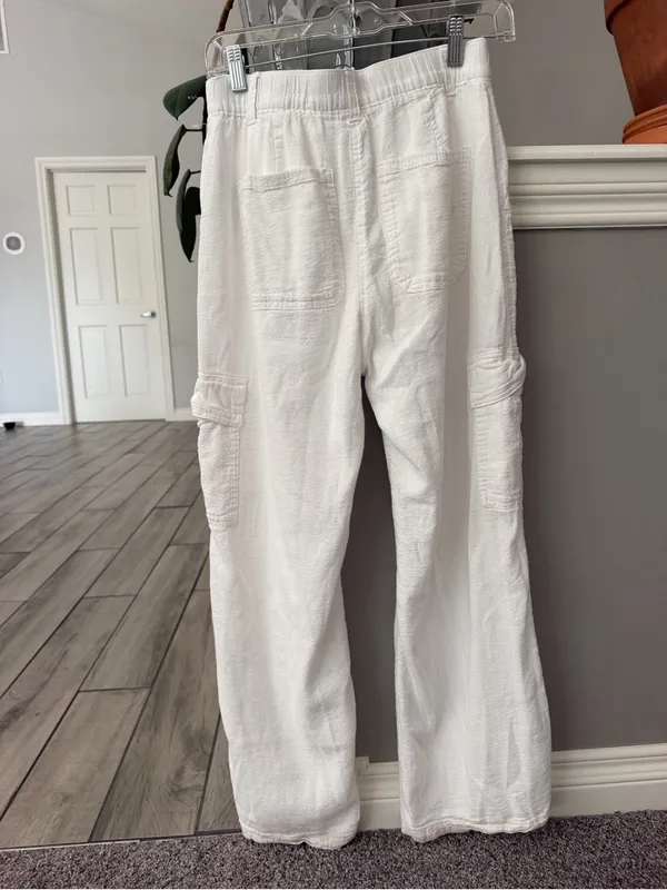 Hollister White Lined Cargo Utility Pants size small - Image 4