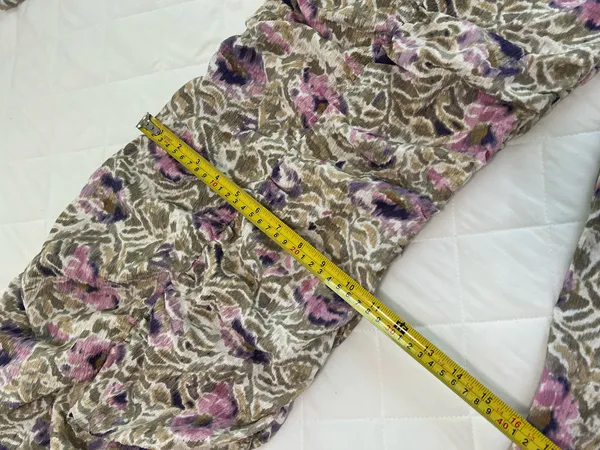 H&M Floral Ruched Midi Dress Bodycon Long Sleeve V Neck Boho Romantic Size XS - Image 11
