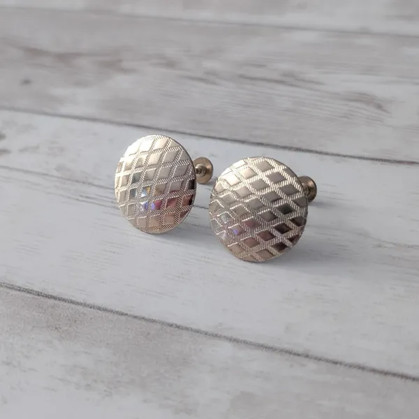 Vintage Screw On Earrings Gold Tone Circle with Mesh Pattern Design - Image 3