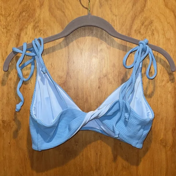 Dippin’ Daisy’s Zuma Bikini Top - Image 3