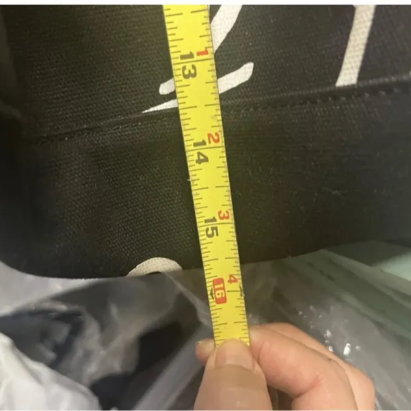 Kate spade tote in excellent cond - Image 7