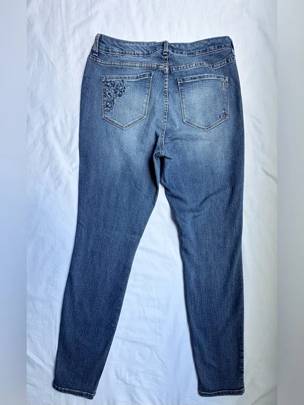 Vintage America Blues Boho Skinny Jeans 8/29 Floral Embroidered Embellished - Image 3