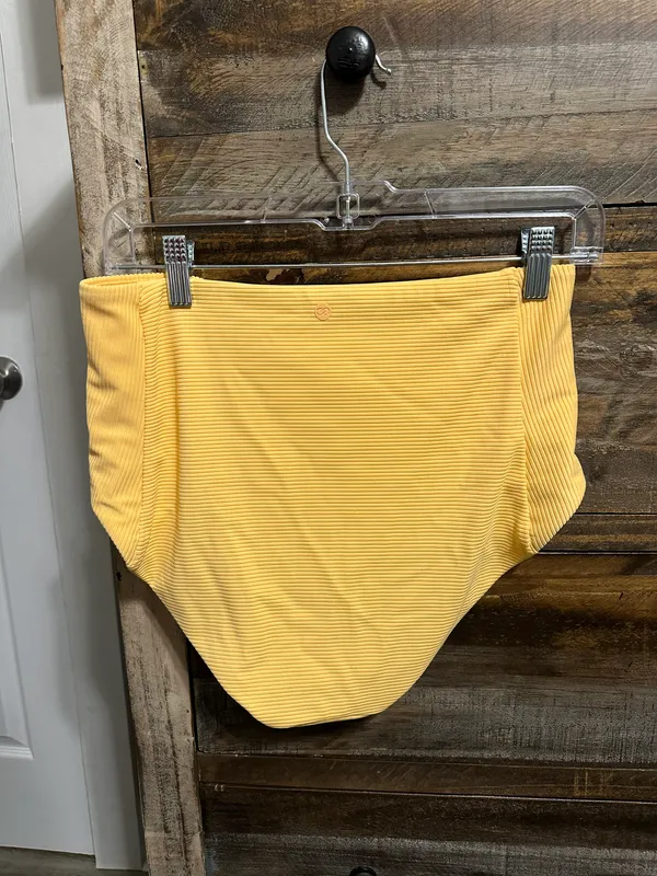 High Waisted Bikini Bottoms - Image 3