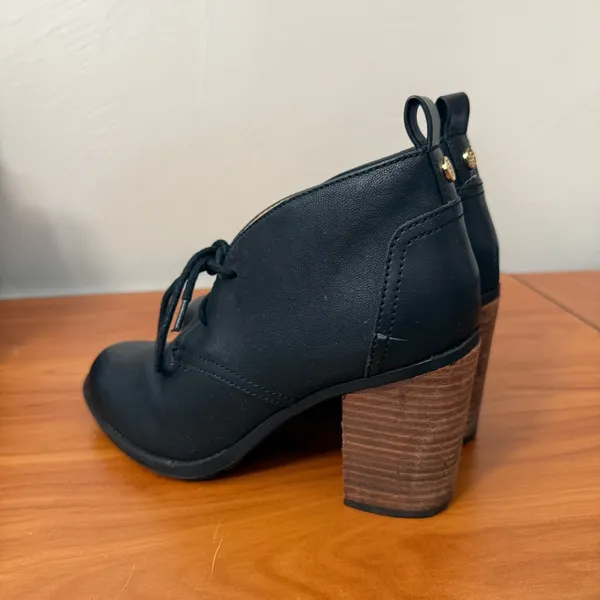 Tommy Hilfiger Duff Tower Lace Up Stacked Heel Black Heel Dark Academia Gothic 6 - Image 2