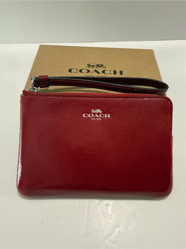 Coach Red Patent Leather Zip Wristlet - Image 4