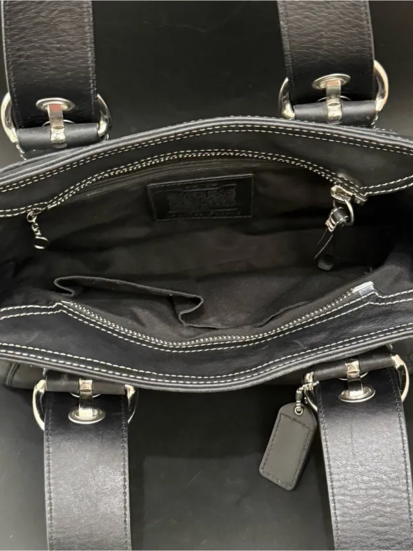 Vintage Y2K COACH F10911 Soho Carryall Satchel Black Leather Contrast Stitching - Image 6