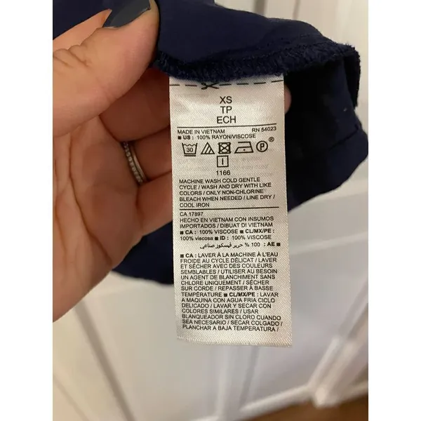 🚨 SALE ‼️ Old navy fit and flair navy dress size xs - Image 5
