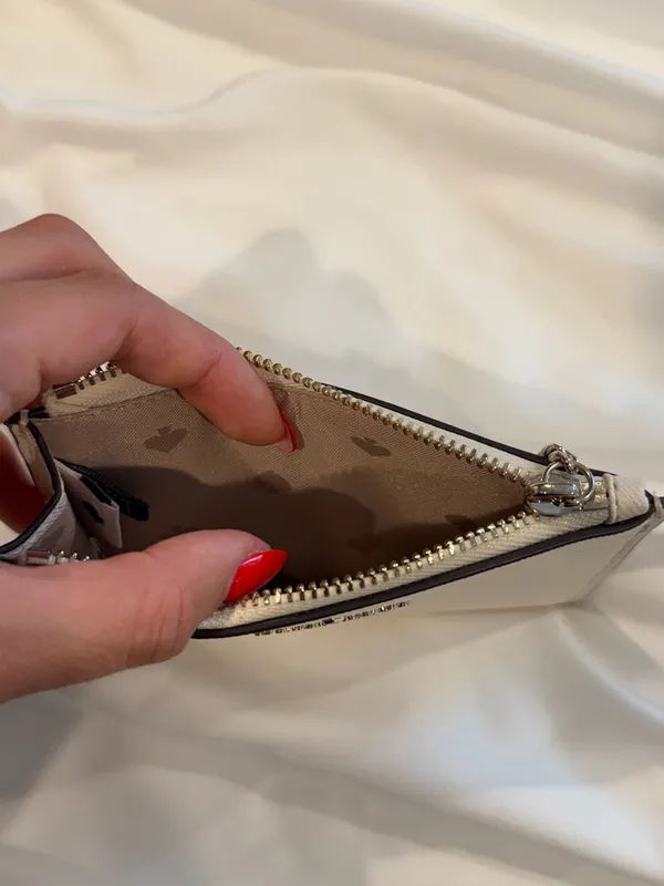 Kate Spade Wallet - Image 3