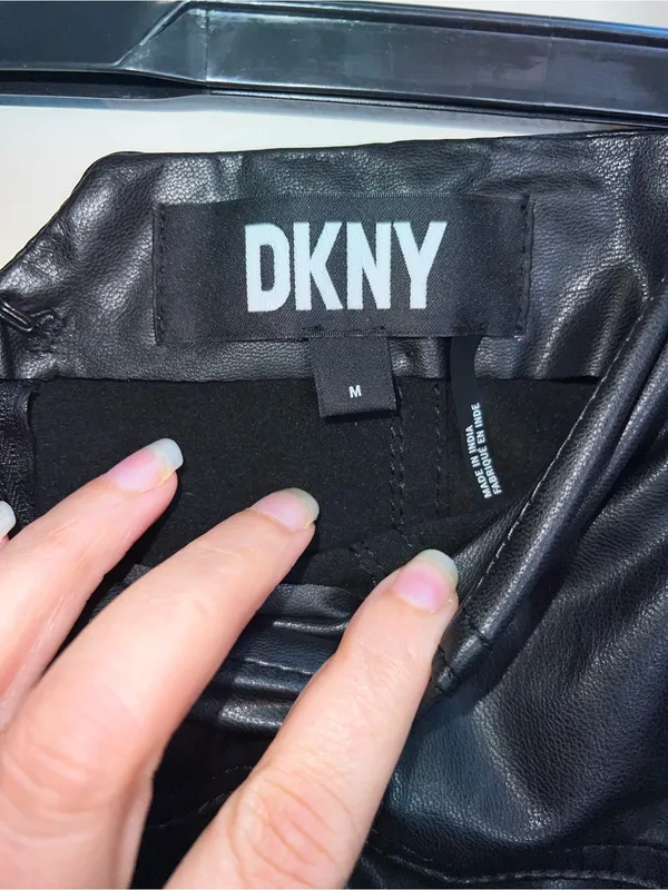 DKNY Black Faux Leather Pencil Skirt medium - Image 5