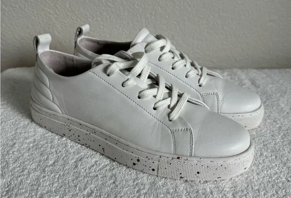 NEW $120 Seychelles Renew White Speckled Casual Sneakers 6.5M - Image 4