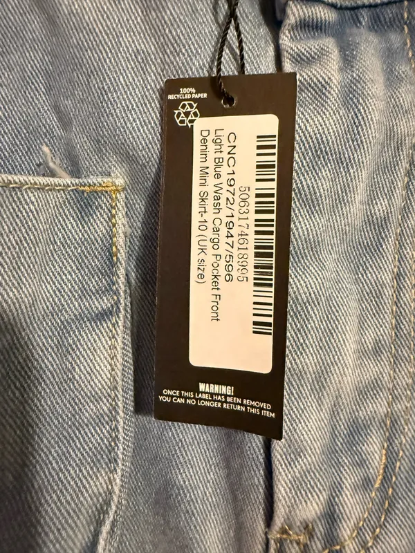 Jean skirt by pretty little things - light washed- us size 6- nwt - Image 4