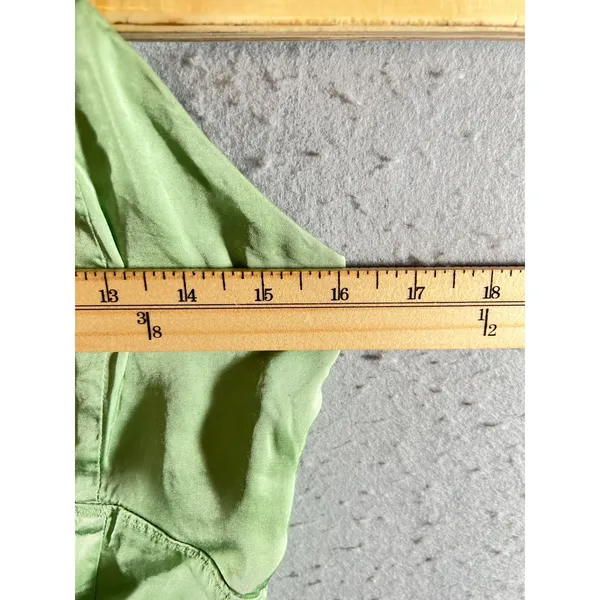 1275 | Aerie Satin Smocked Back‎ Cropped Cami Tank Top Green Womens Large - Image 3