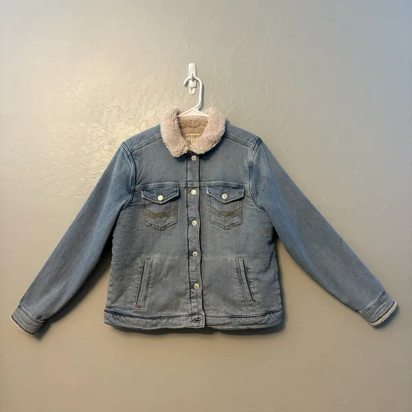 Idyllwind women's Edgewood sherpa lined jacket size medium - Image 2