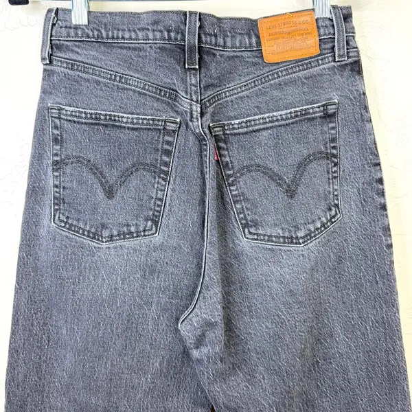 Levi's Black Vintage Wash Ribcage Straight Highest High Rise Ankle Denim Jeans - Image 7