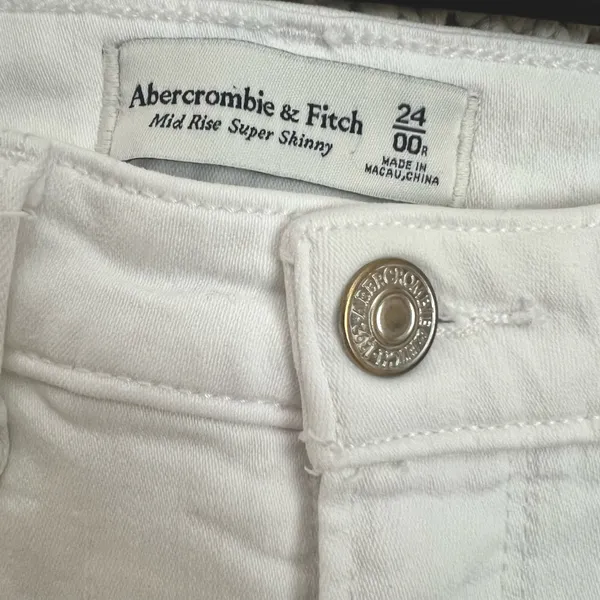 Abercrombie Mid Rise Skinny Ankle Jeans - Image 6